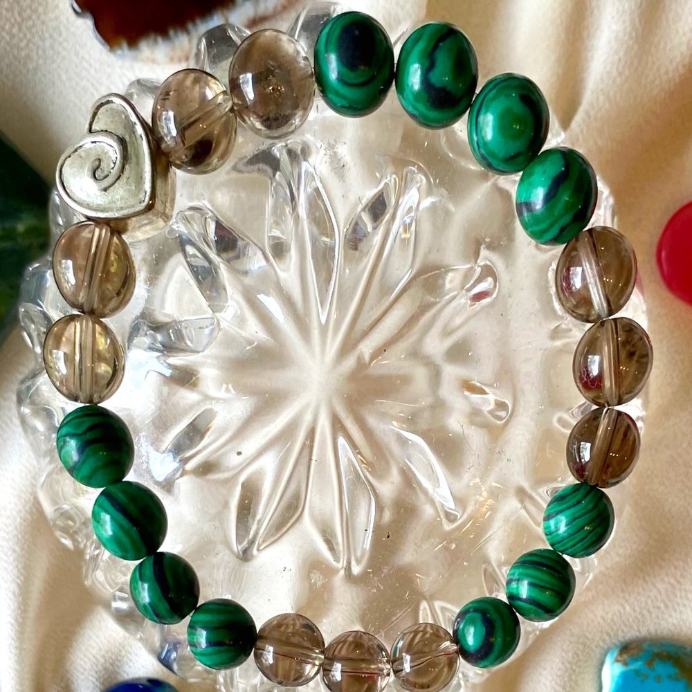 Smokey Quartz and Malachite precious stones with a silver in color HEART Bracele